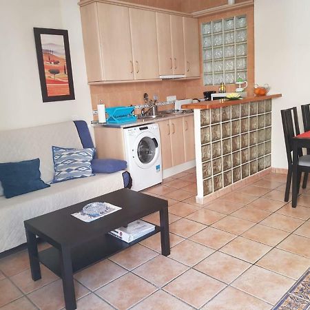 Apartamento En Нерха Екстериор снимка