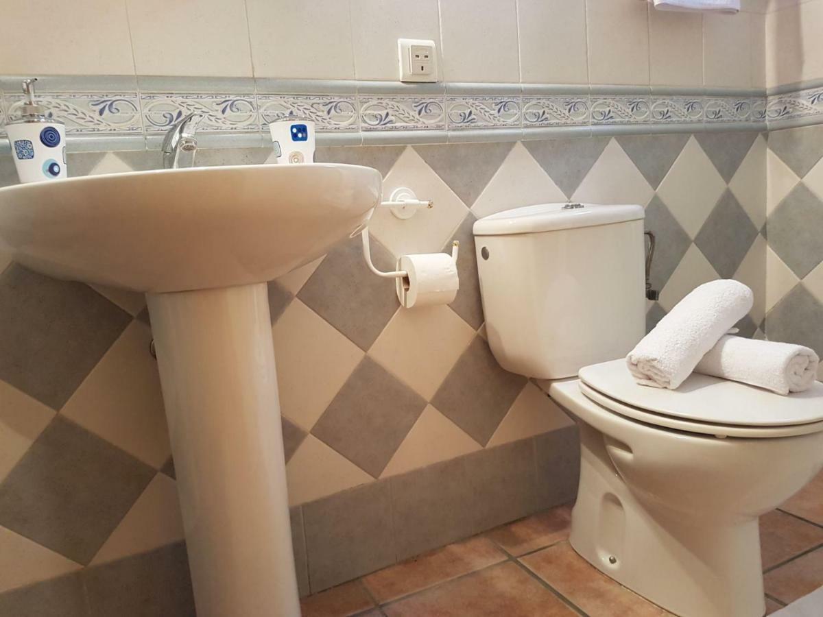 Apartamento En Нерха Екстериор снимка