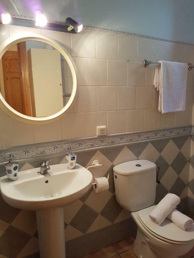 Apartamento En Нерха Екстериор снимка
