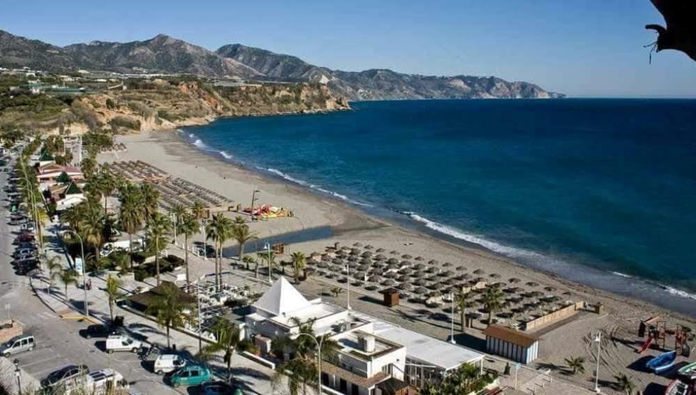 Apartamento En Nerja Apartment Екстериор снимка