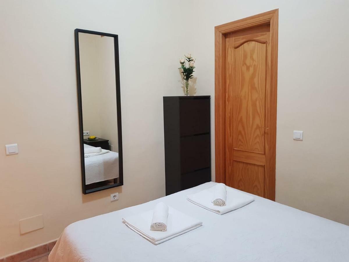Apartamento En Нерха Екстериор снимка